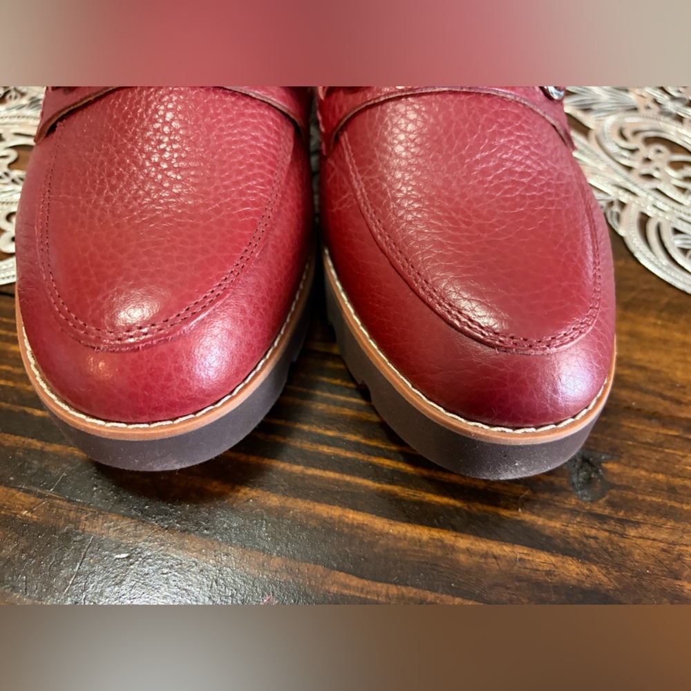 Women's Burgundy Leather Chain-Trim Loafers - Picture 3 of 7